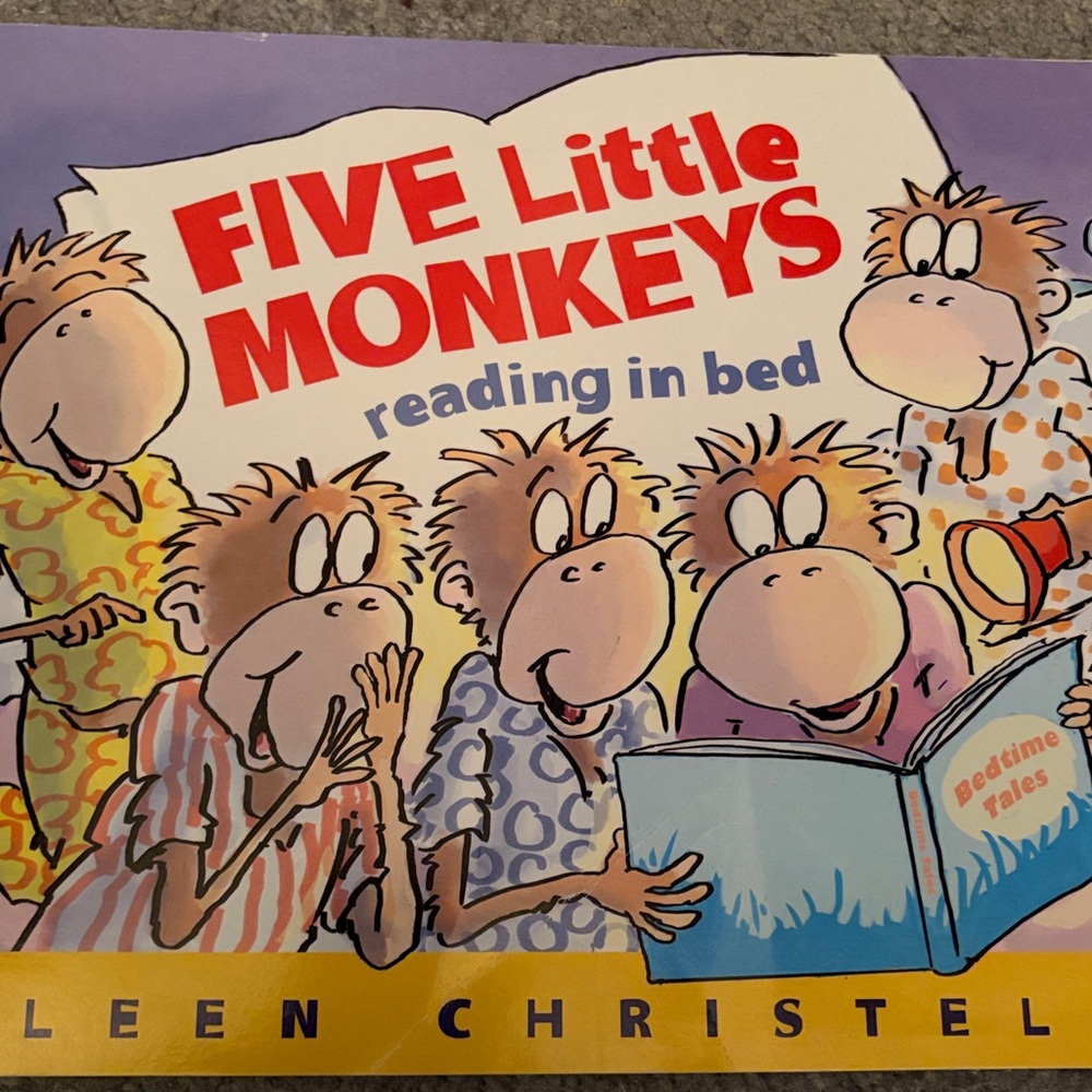 Bundle of 4 children’s books - Picture 8 of 9